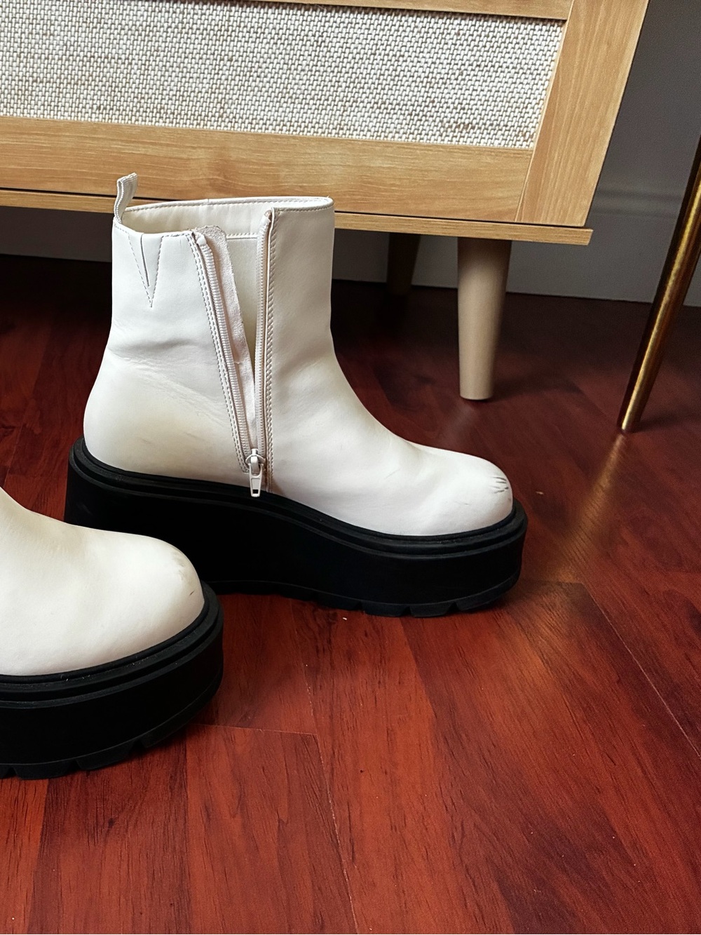 NWOT BP Milo Platform Bootie in White Size 7.5